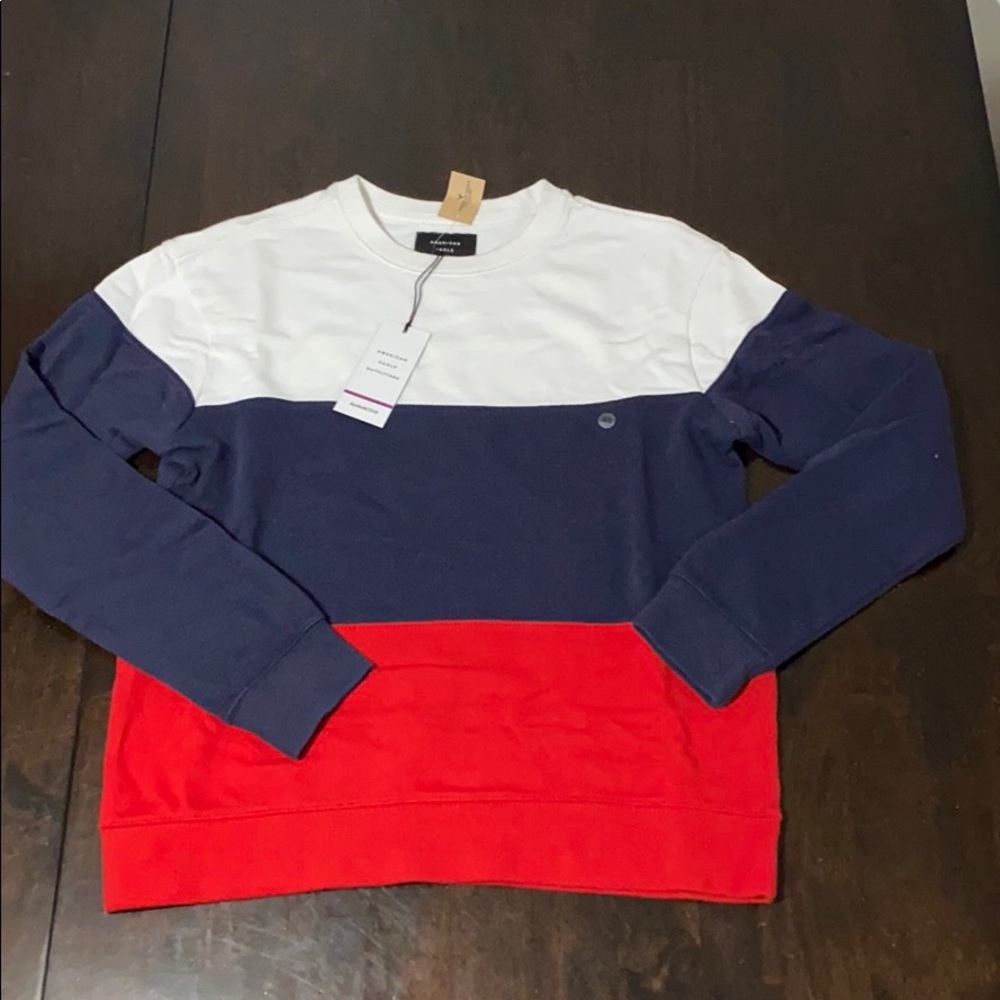NEW! American Eagle Men’s size XS Crewneck
